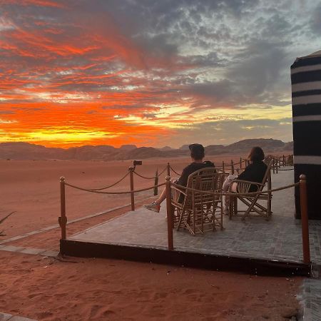Wadi Rum Desert Adventures ภายนอก รูปภาพ