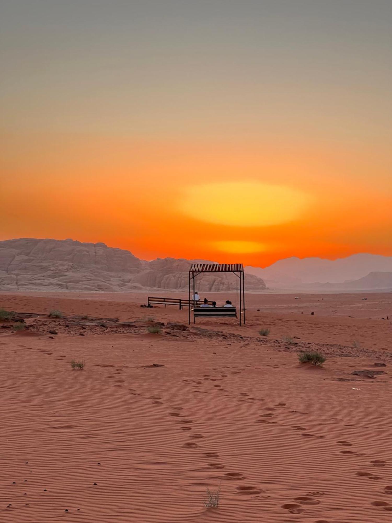 Wadi Rum Desert Adventures ภายนอก รูปภาพ