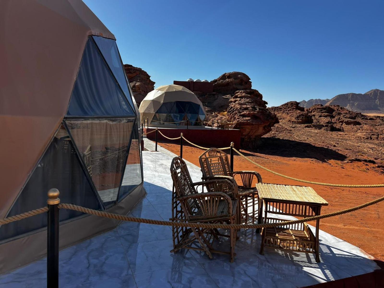 Wadi Rum Desert Adventures ภายนอก รูปภาพ